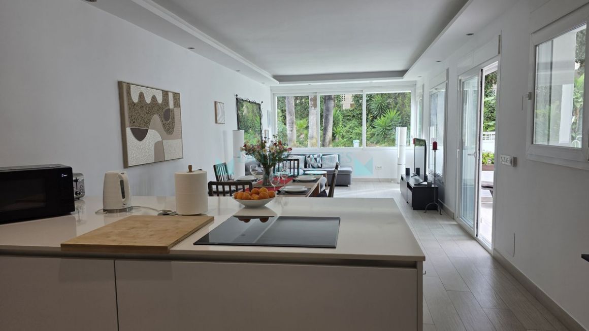 Ground Floor Apartment for rent in Marbella - Puerto Banus