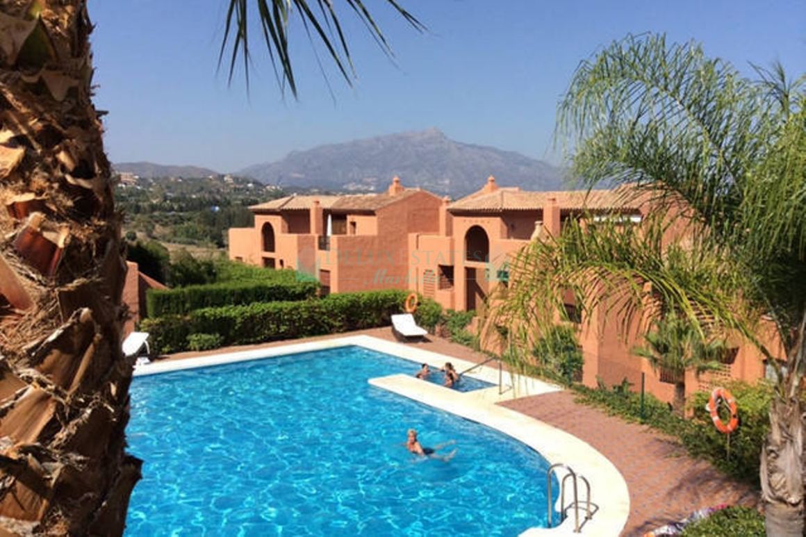 Ground Floor Apartment in Benahavis