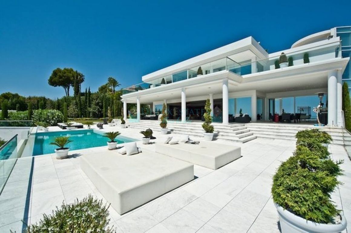 Villa for rent in Marbella