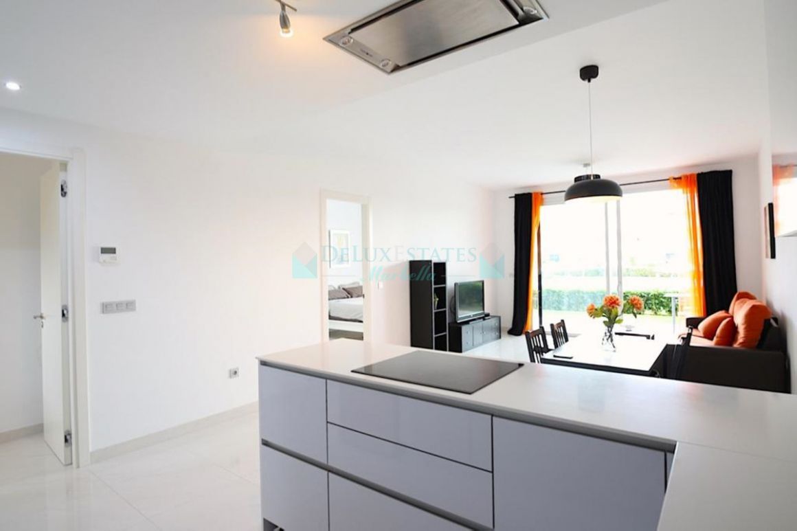 Apartamento Planta Baja en venta en  Bel Air, Estepona