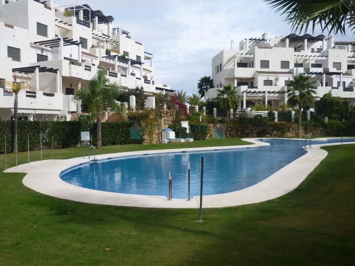 Ground Floor Apartment for sale in Estepona