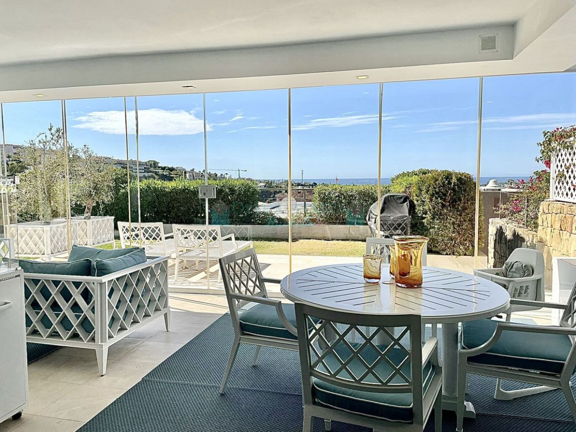 Apartamento Planta Baja en venta en  Los Flamingos, Benahavis