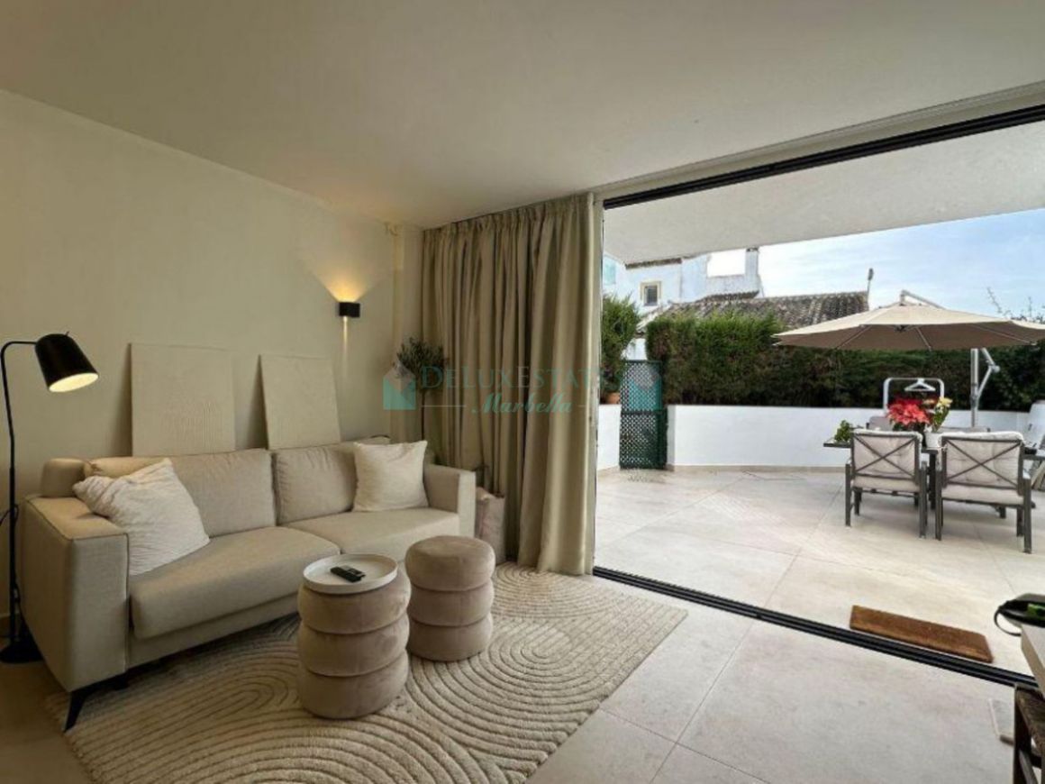 Ground Floor Apartment for sale in  Costabella, Marbella East