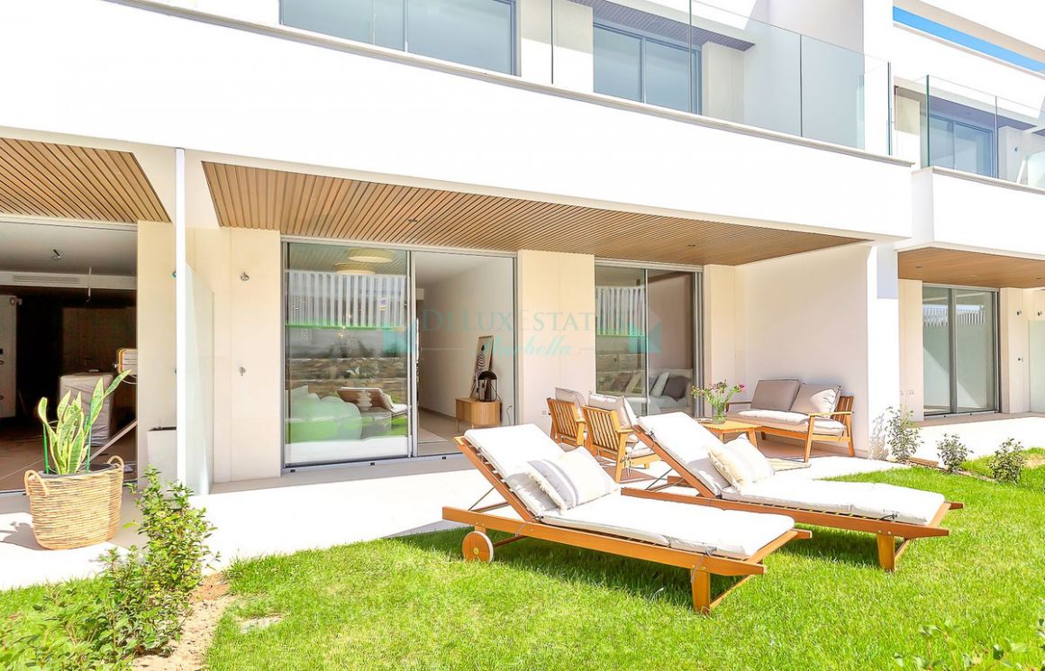 Ground Floor Apartment for sale in  Elviria, Marbella East