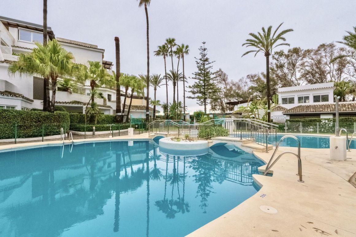 Ground Floor Apartment for rent in  Las Chapas, Marbella East