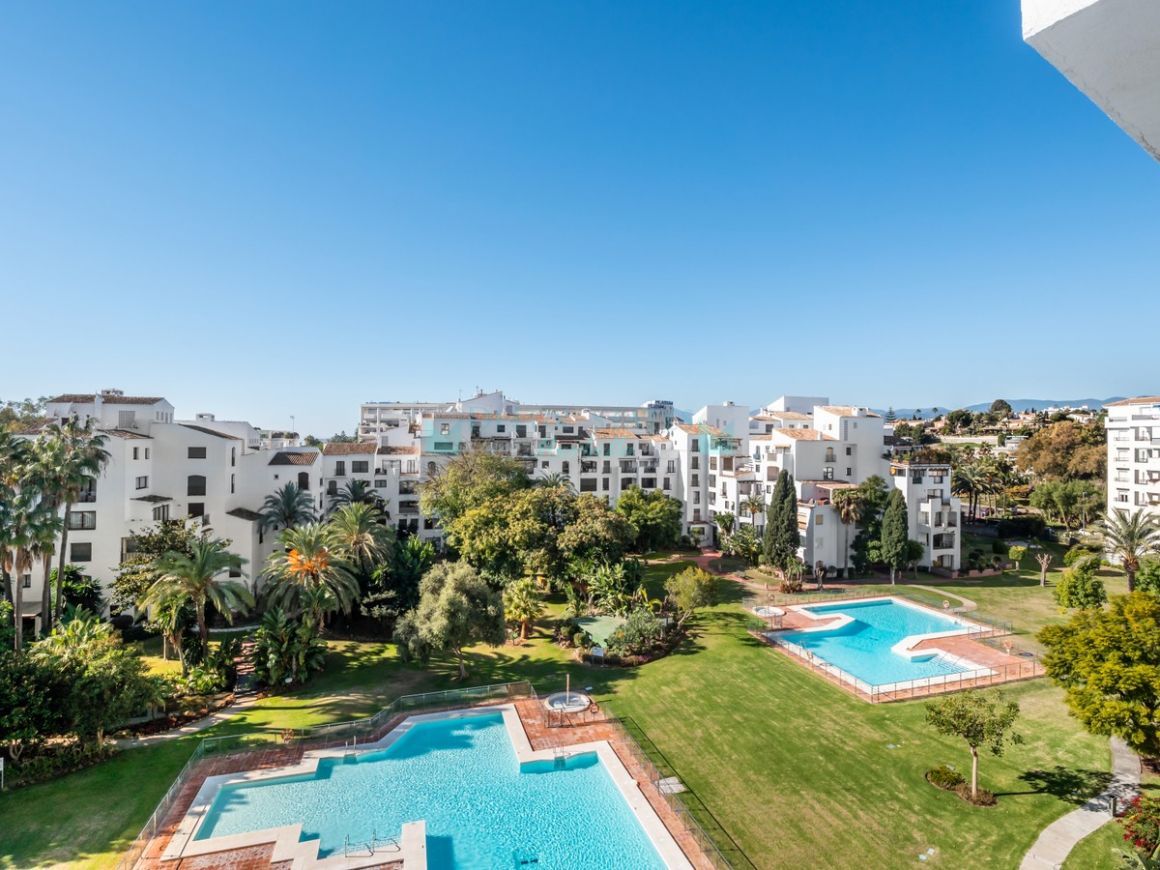 Penthouse in Marbella - Puerto Banus