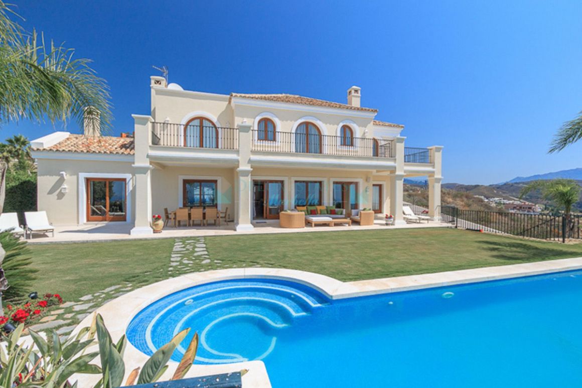 Villa en alquiler en  Los Flamingos, Benahavis