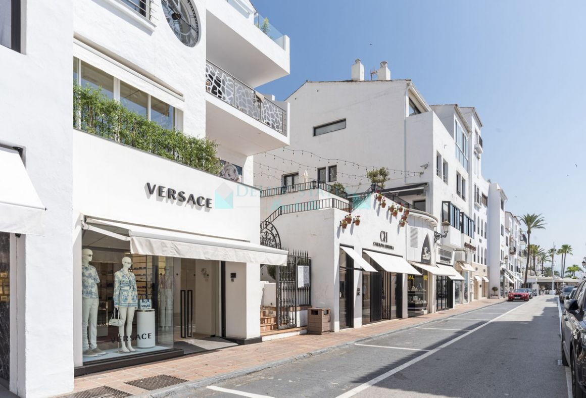 Apartment for sale in Marbella - Puerto Banus