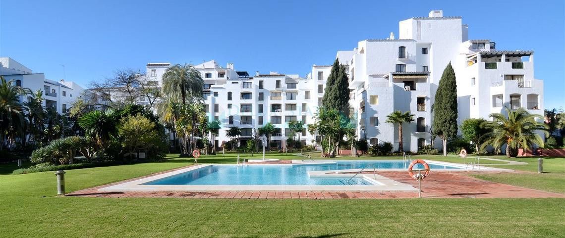 Apartamento Planta Baja en Marbella - Puerto Banus