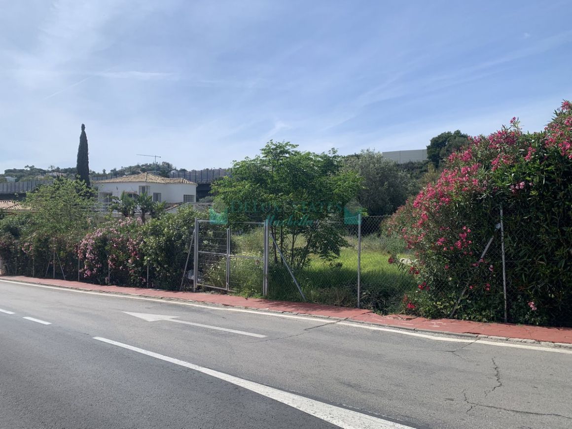 Residential Plot for sale in Nueva Andalucia