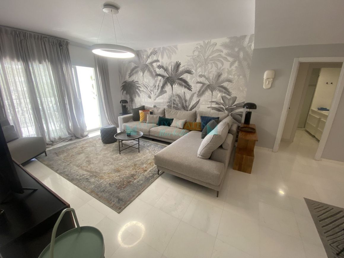 Apartment for rent in Marbella - Puerto Banus