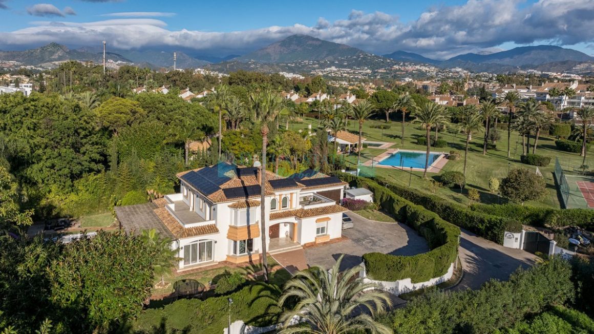 Villa en venta en Marbella