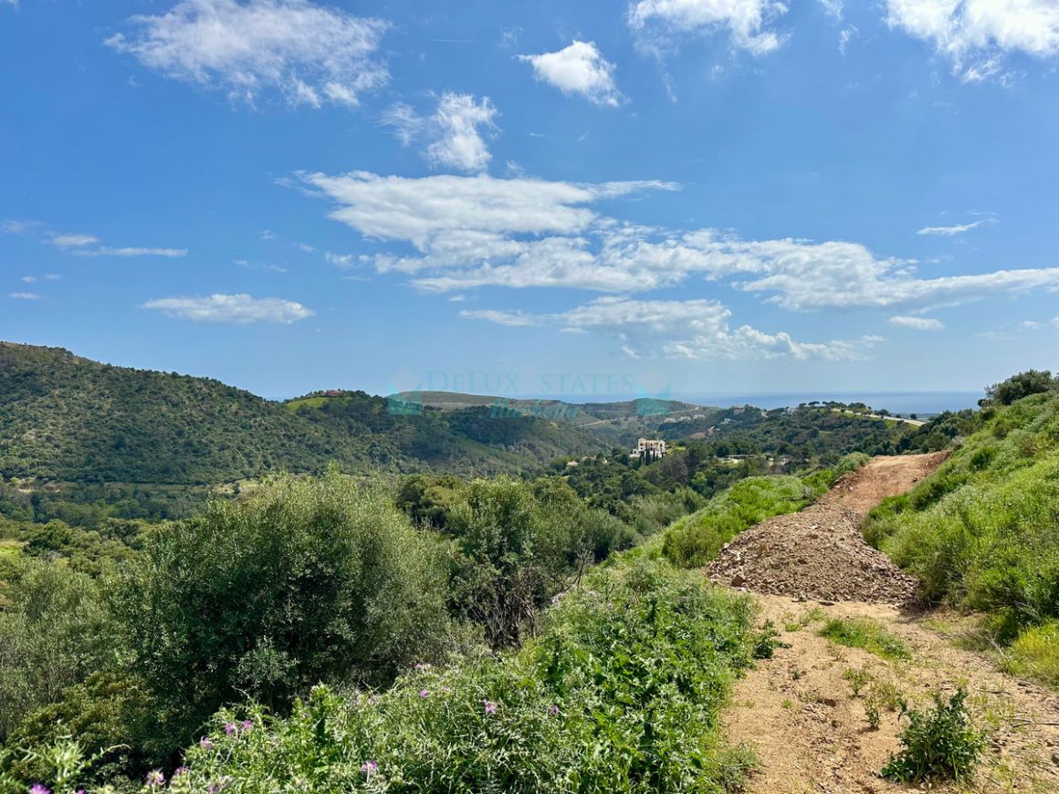 Residential Plot for sale in Benahavis
