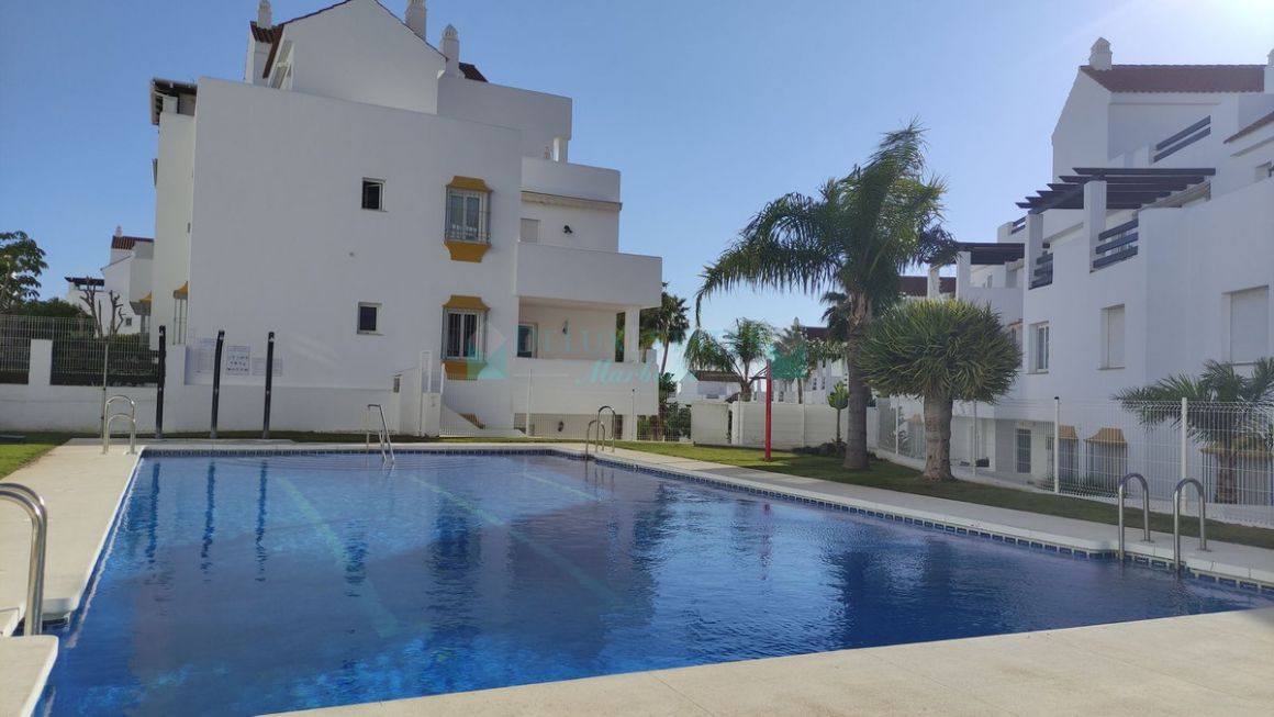 Apartamento en venta en  Valle Romano, Estepona