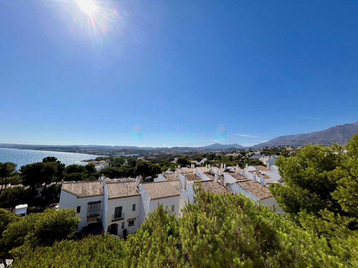 Apartment for sale in Estepona