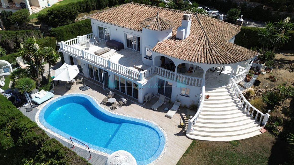 Villa for sale in  Elviria, Marbella East
