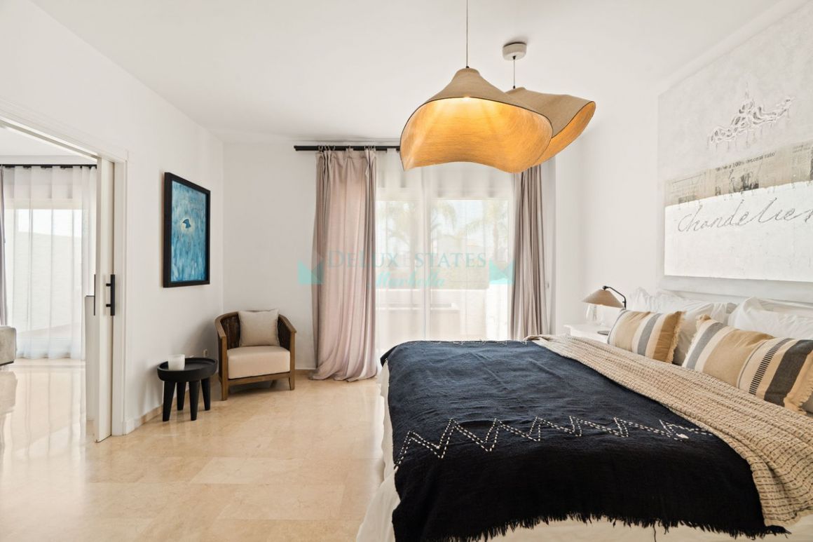 Ground Floor Apartment in Los Monteros, Marbella East