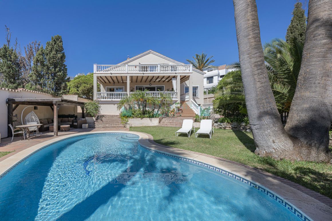 Villa in Costabella, Marbella East