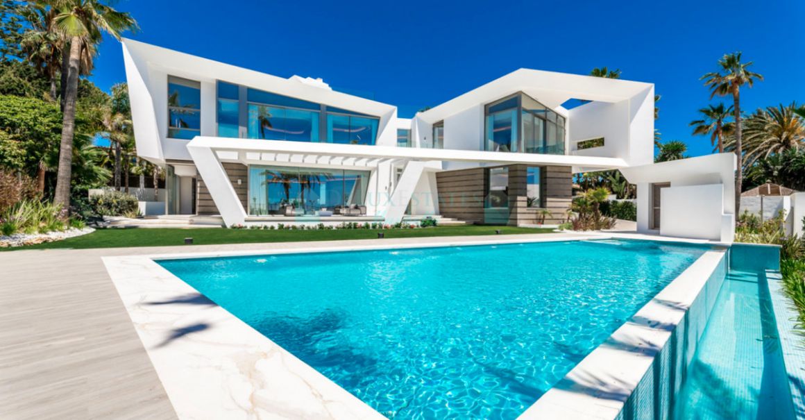 Villa for sale in  Los Monteros, Marbella East
