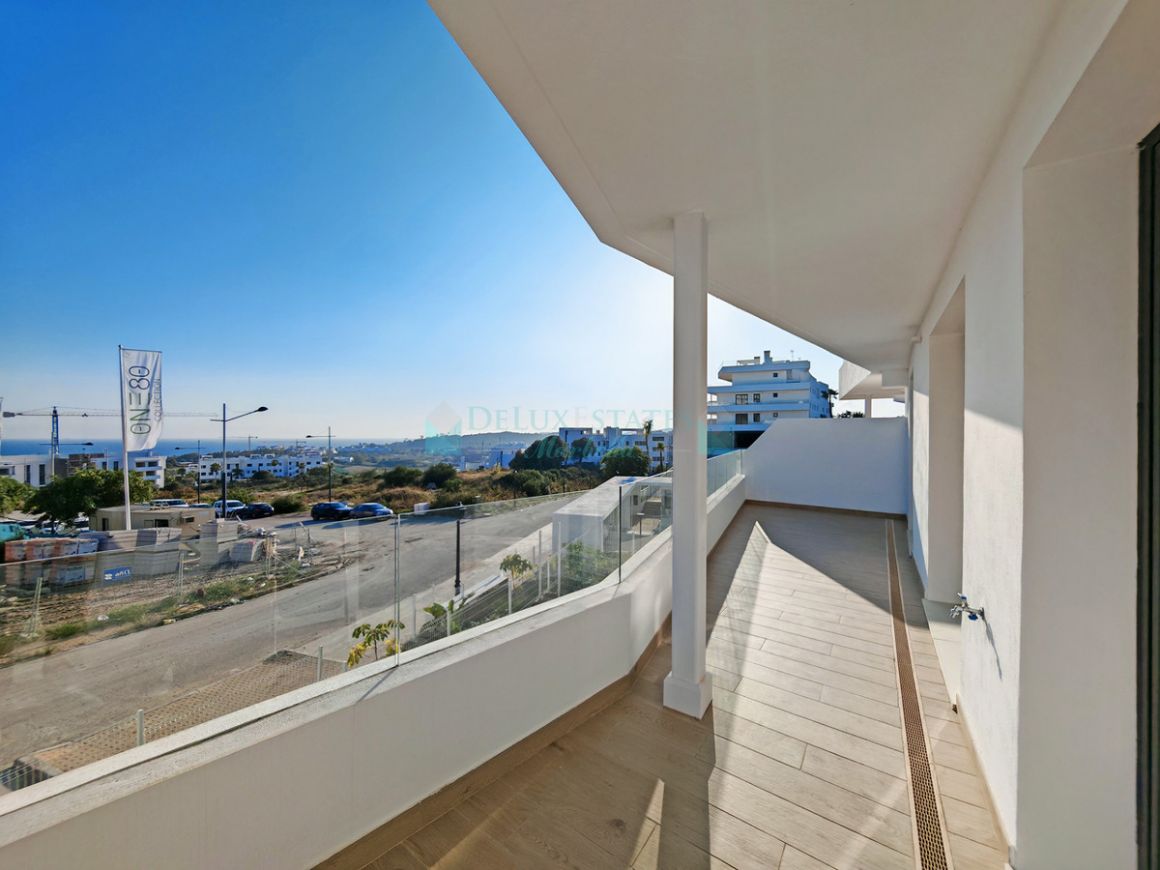 Apartment for sale in Estepona