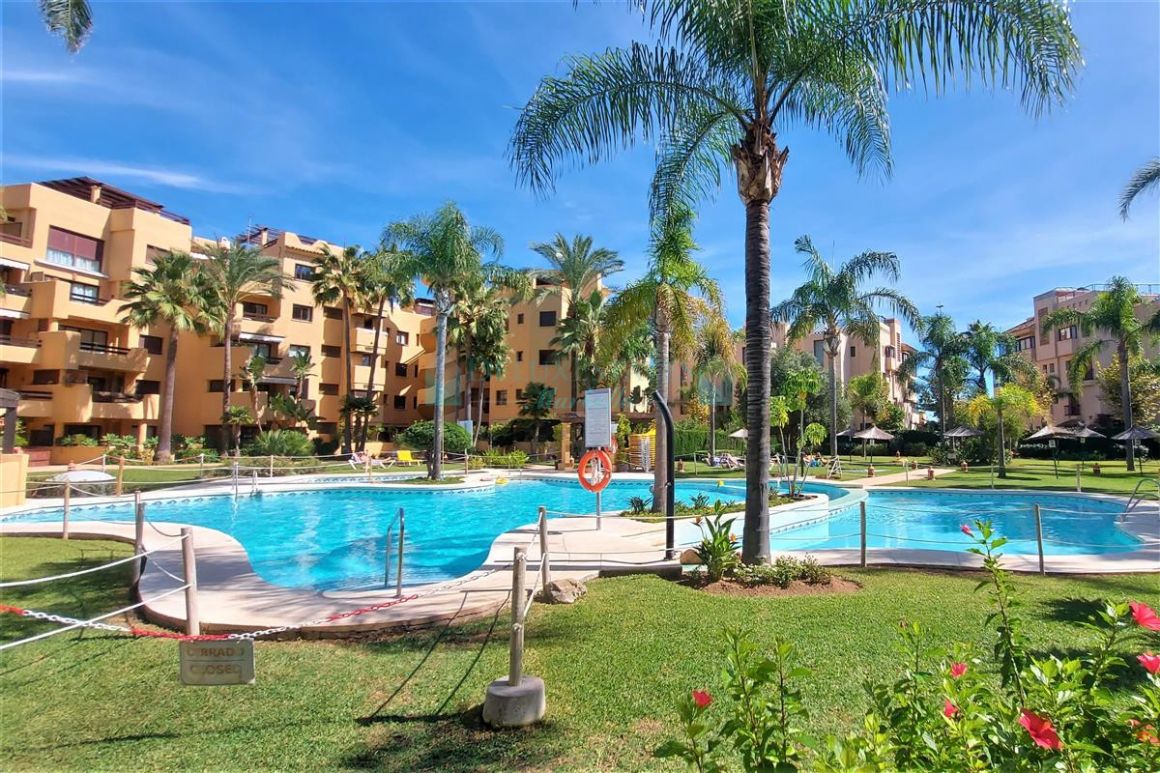 Apartamento en alquiler en Estepona