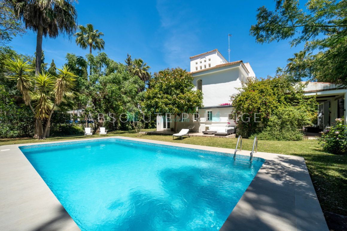 Villa for rent in Nueva Andalucia