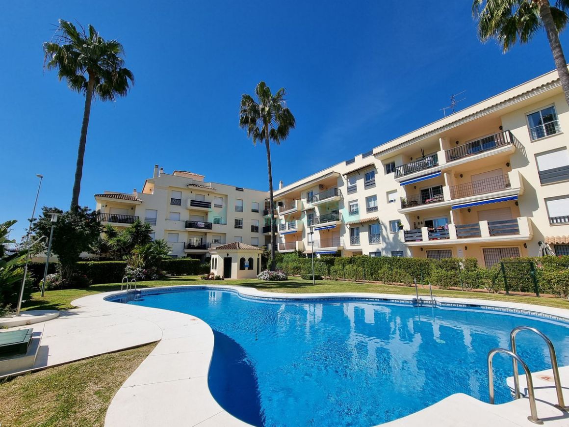 Apartamento Planta Baja en venta en Nueva Andalucia