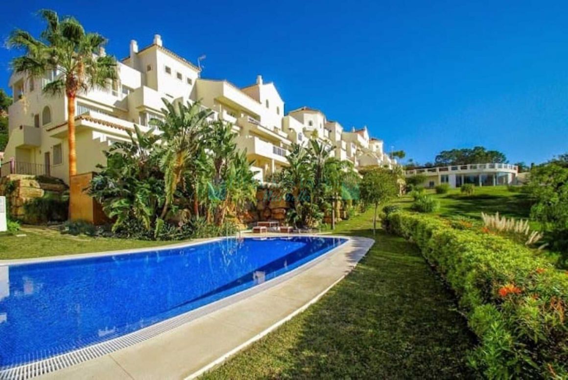 Apartamento Planta Baja en alquiler en Benahavis