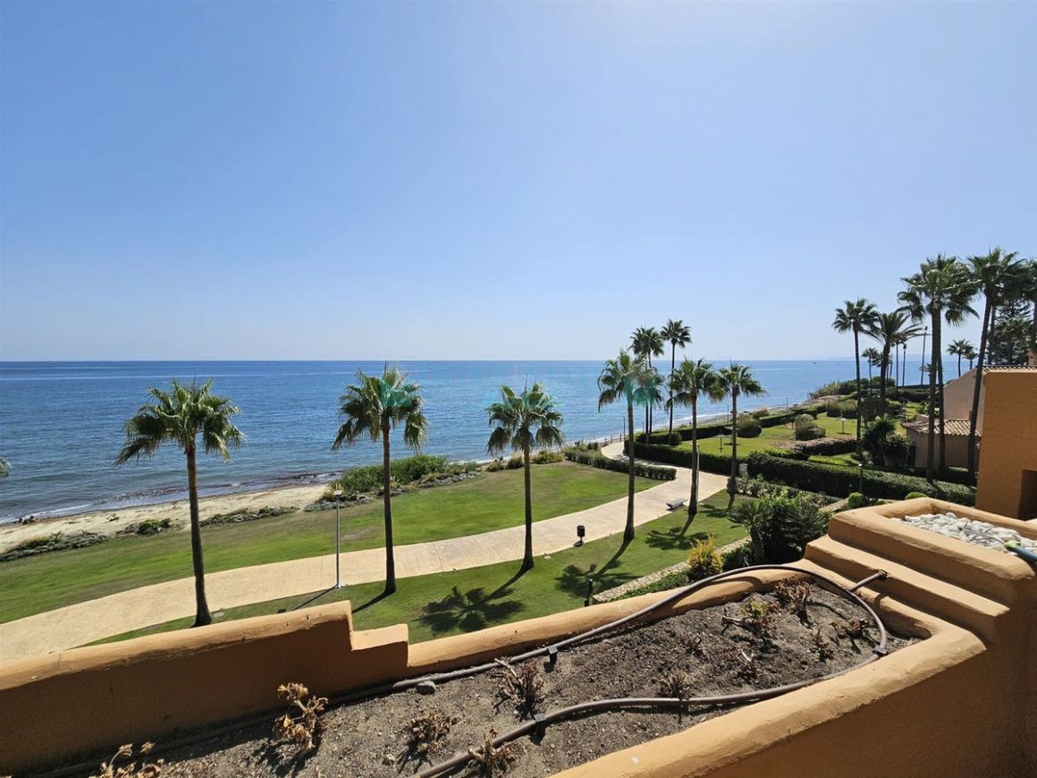 Apartamento en New Golden Mile, Estepona