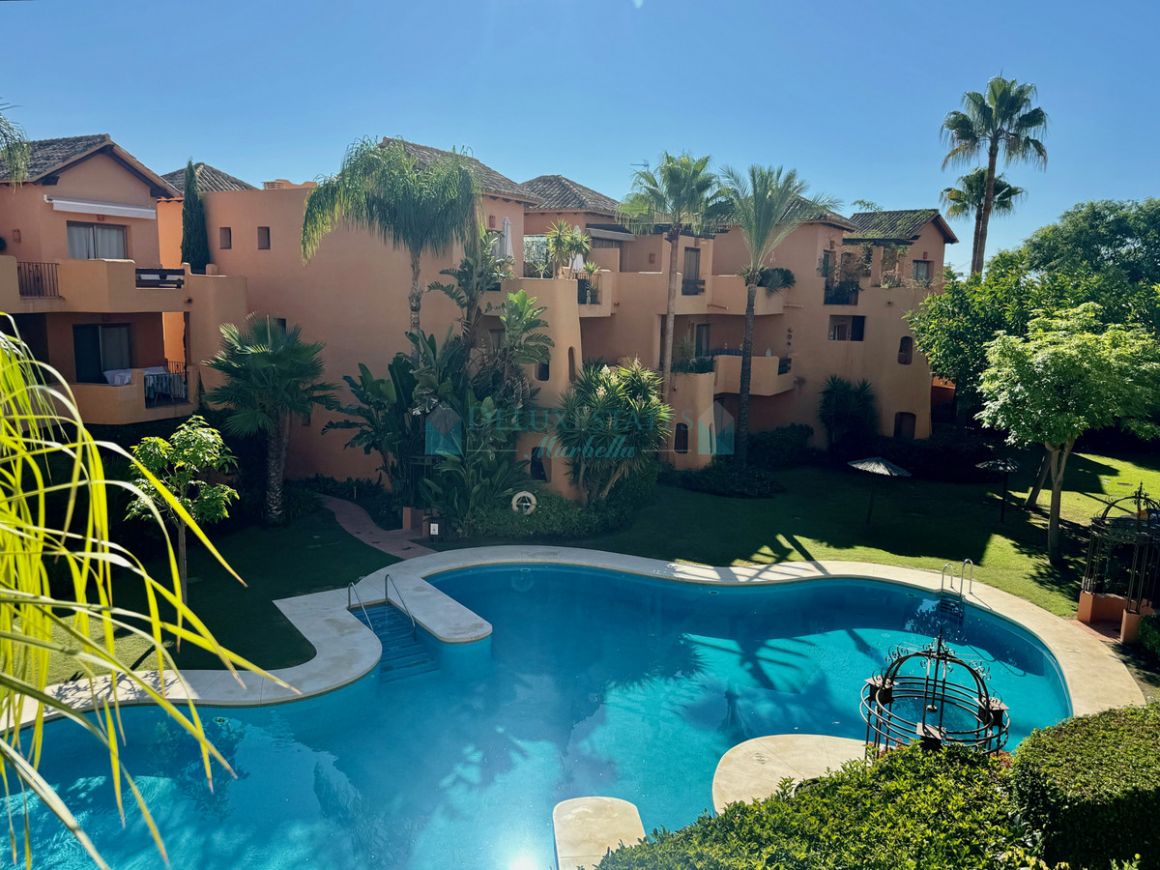 Apartment in Bel Air, Estepona