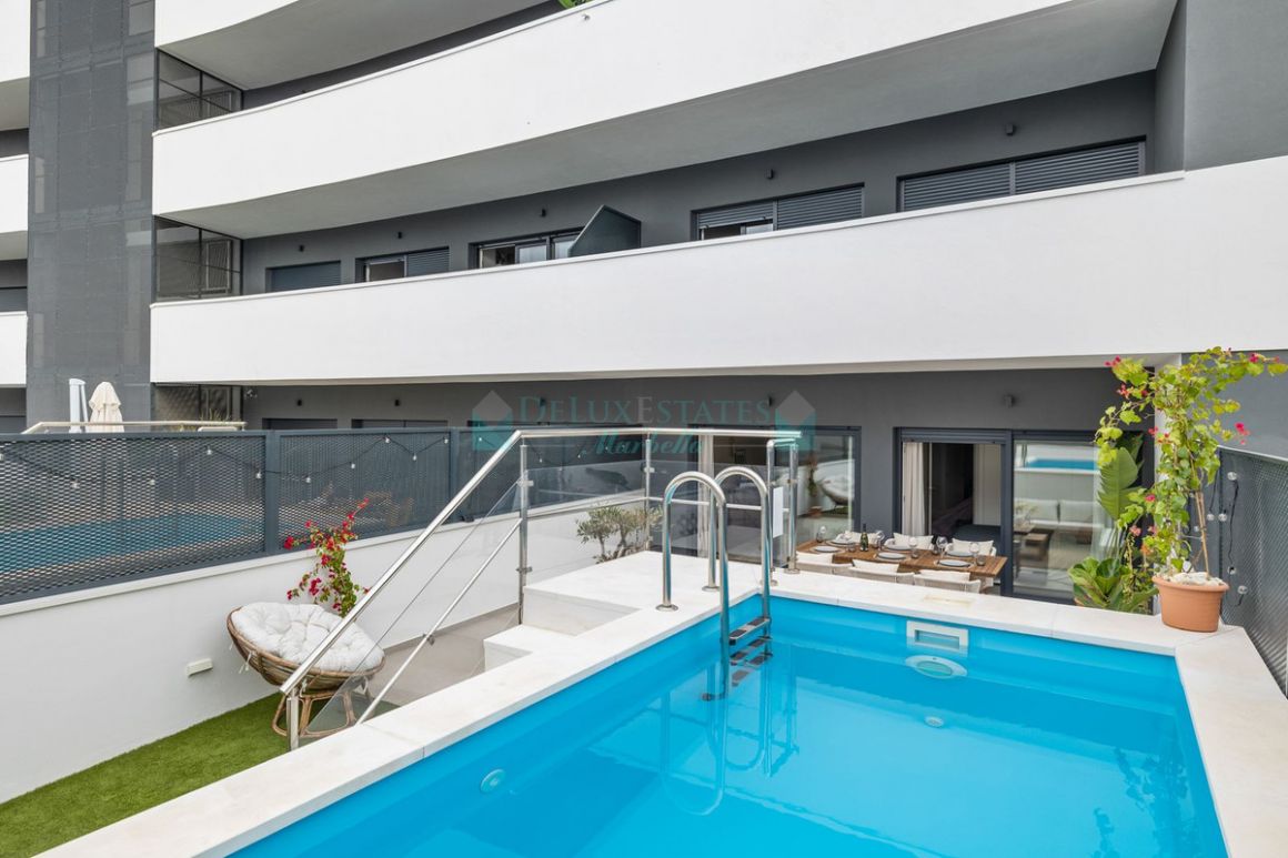 Apartamento en venta en Estepona