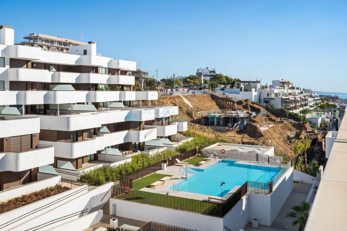 Penthouse for sale in Estepona