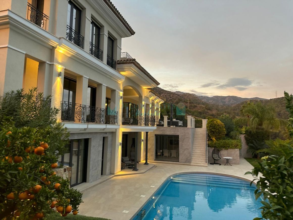 Villa for sale in  Sierra Blanca, Marbella Golden Mile
