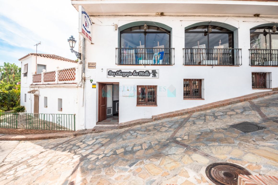 Bar for sale in Benahavis