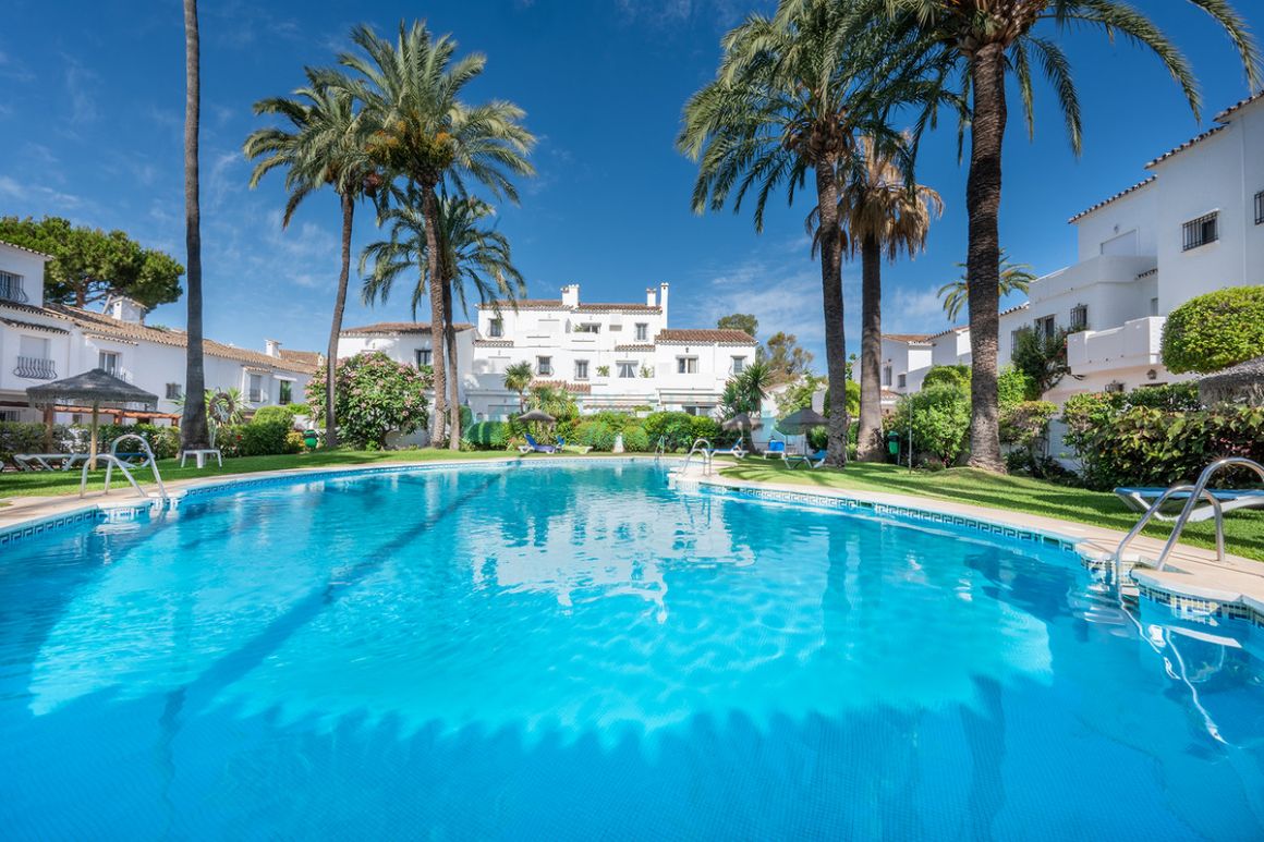 Town House in Las Brisas, Nueva Andalucia