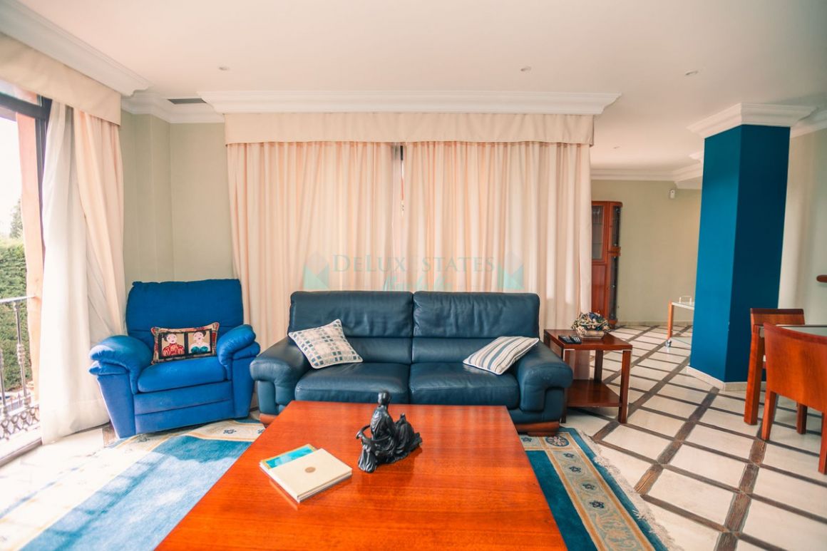 Apartment for rent in Estepona