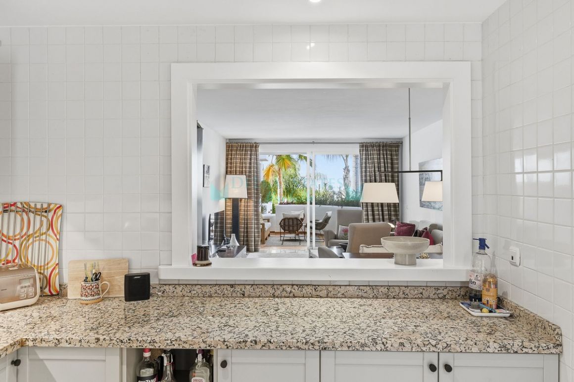 Apartamento Planta Baja en venta en Nueva Andalucia