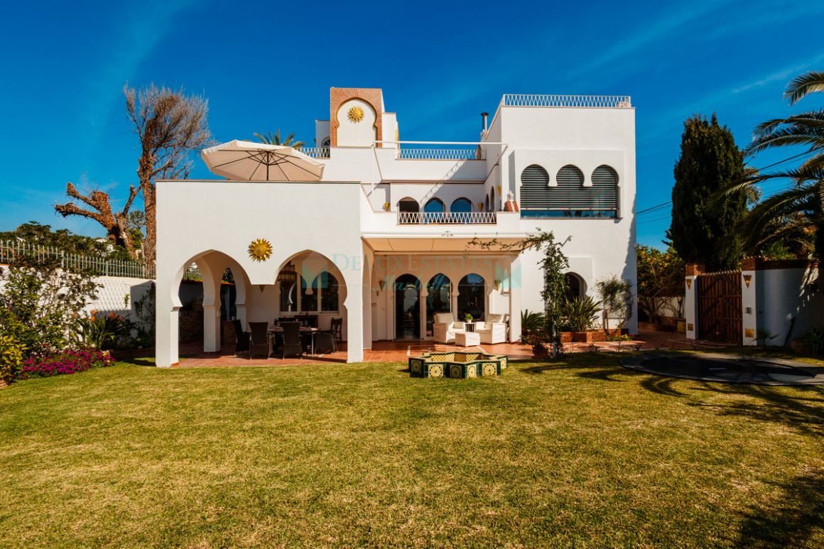 Villa in Costabella, Marbella East