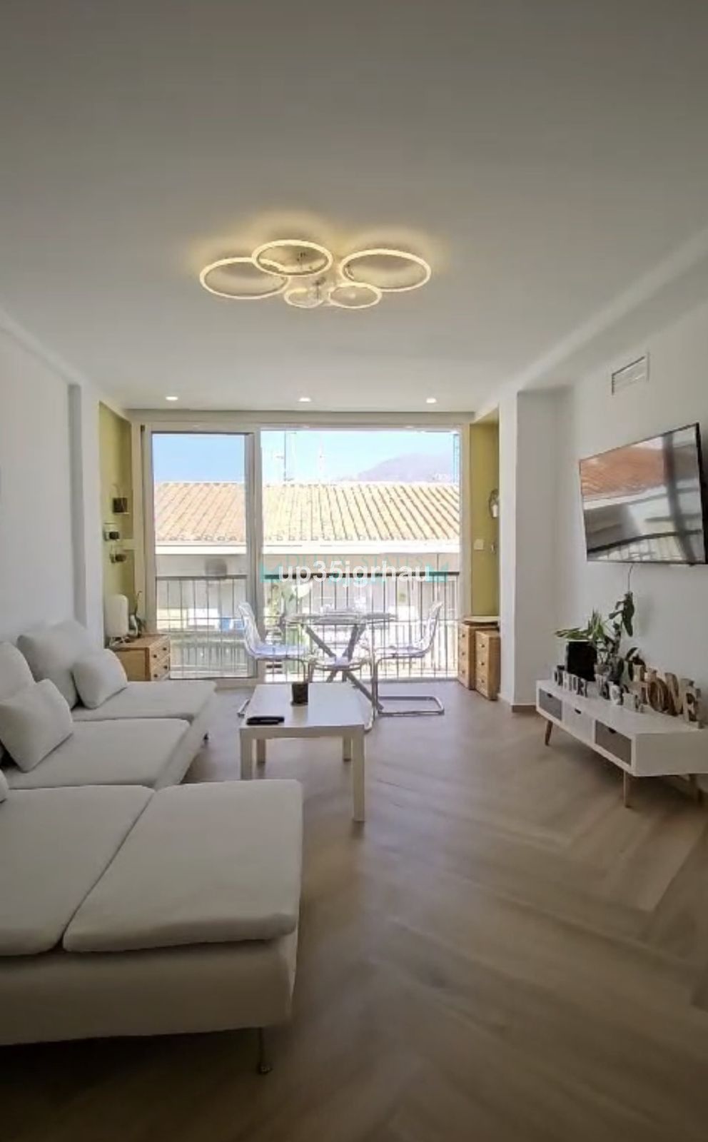 Penthouse for sale in Estepona