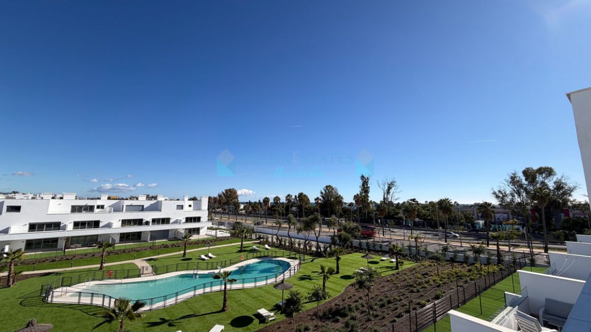 Penthouse for sale in Estepona