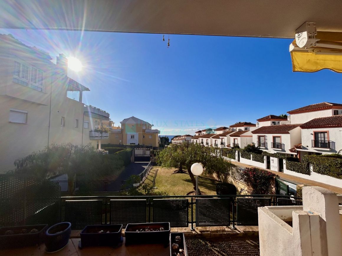 Ground Floor Apartment in Cabopino, Marbella East