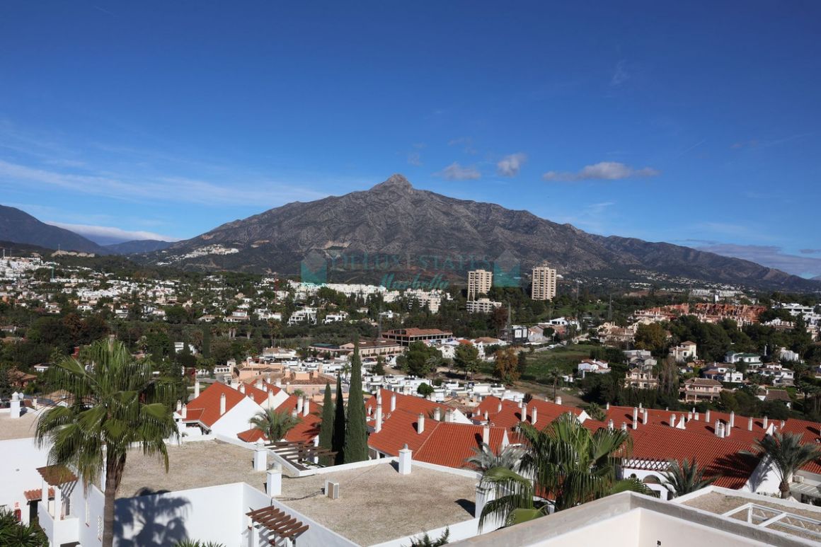 Apartamento en venta en Nueva Andalucia