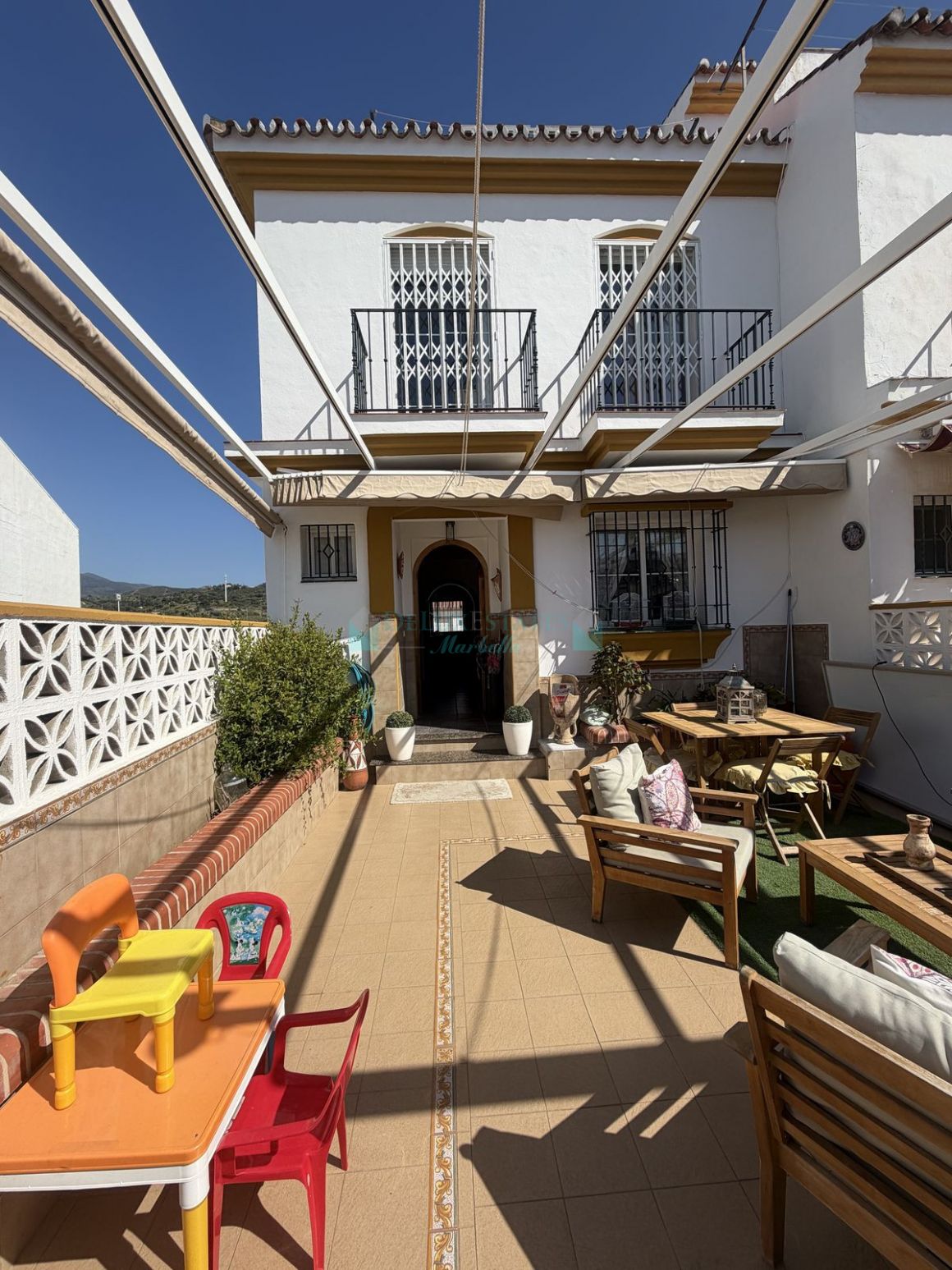 Town House for sale in Estepona