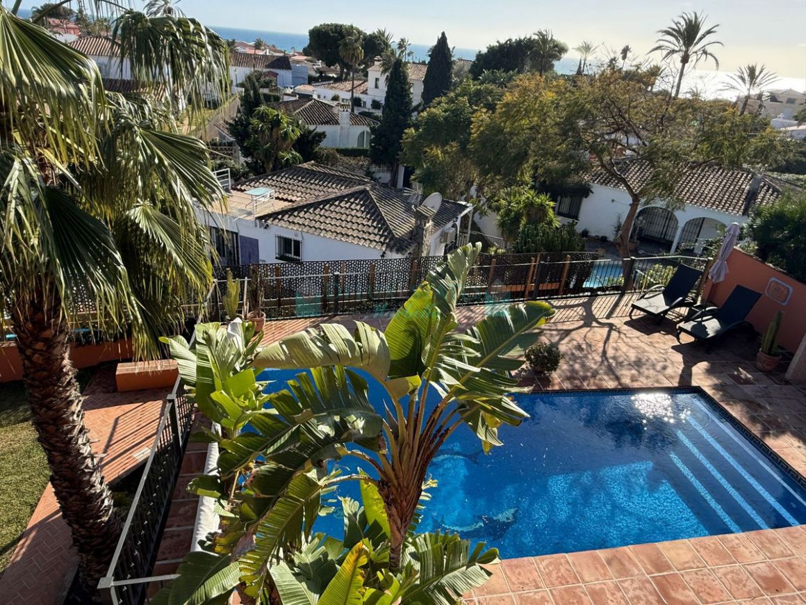 Villa en venta en  Marbesa, Marbella Este
