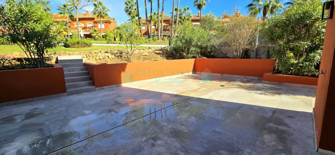 Semi Detached Villa for sale in  Atalaya, Estepona