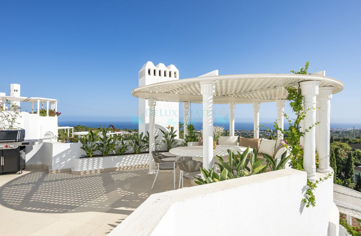 Apartment for sale in Marbella Golden Mile