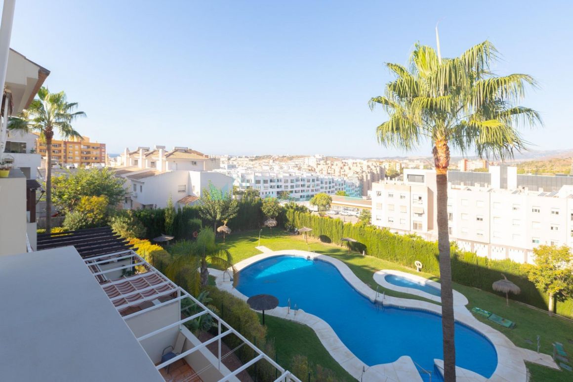 Apartment for sale in Estepona