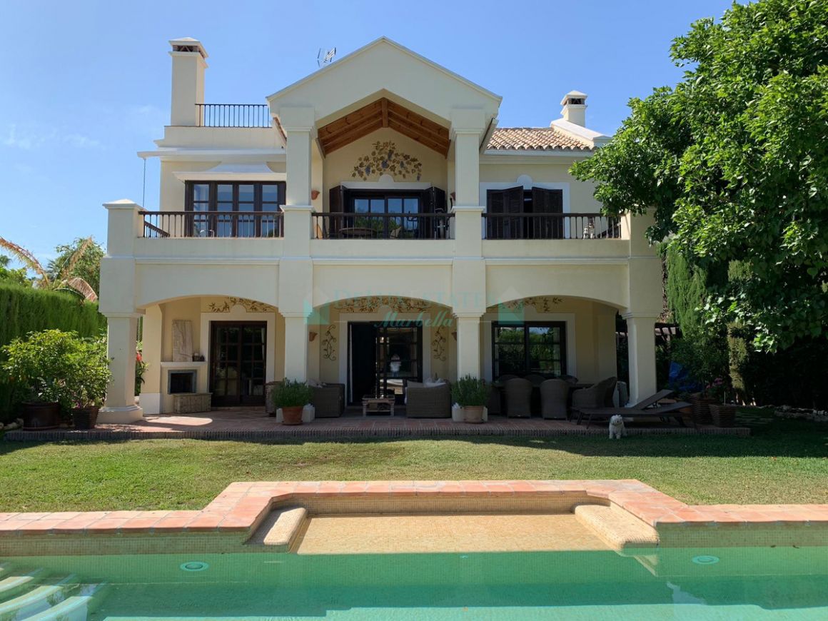 Villa for rent in  Sierra Blanca, Marbella Golden Mile