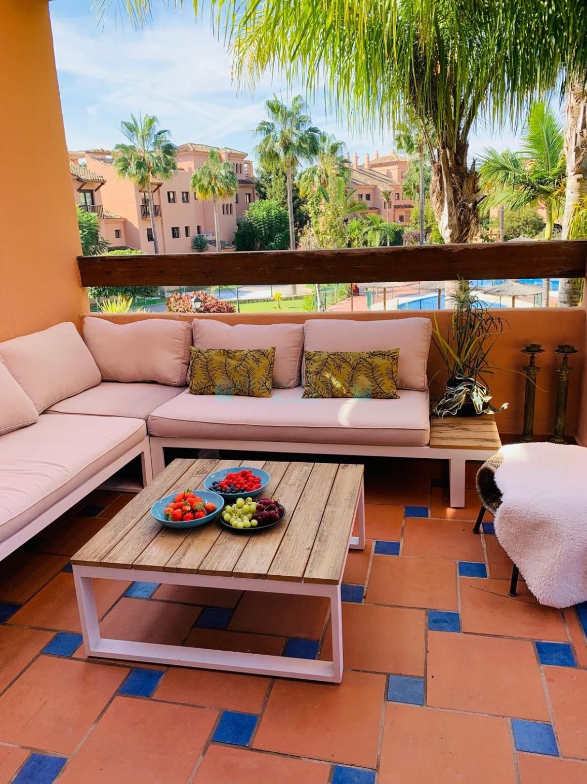 Apartment for sale in  Hacienda del Sol, Estepona