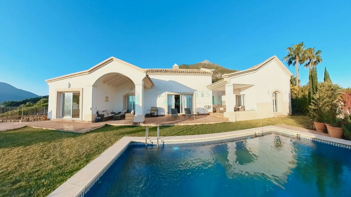 Villa en venta en  Sierra Blanca, Marbella Golden Mile